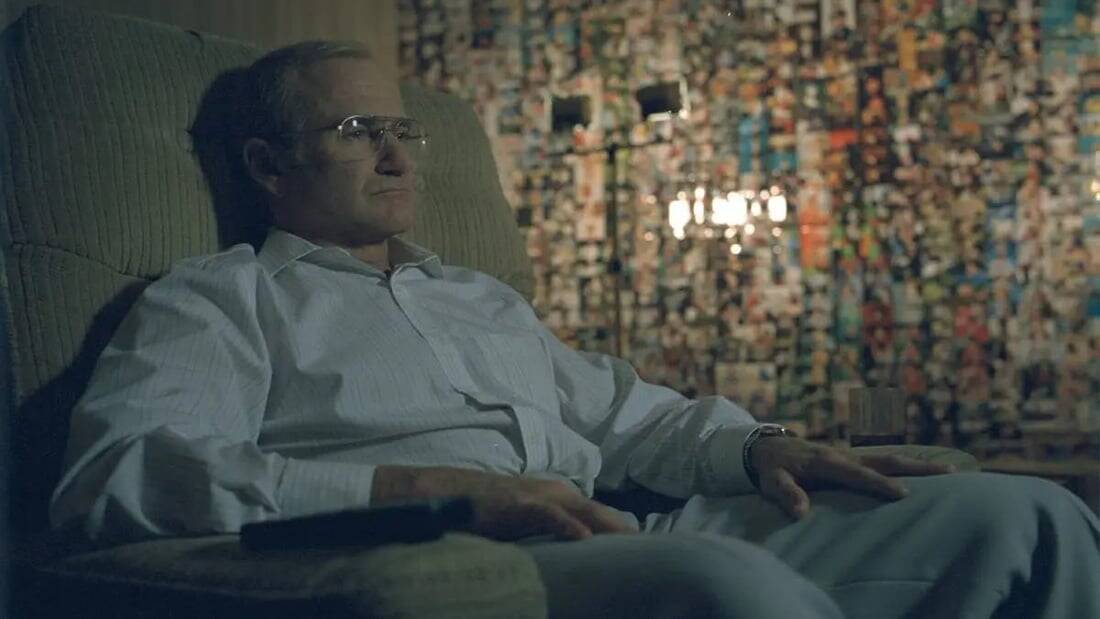 Robin Williams (One Hour Photo)