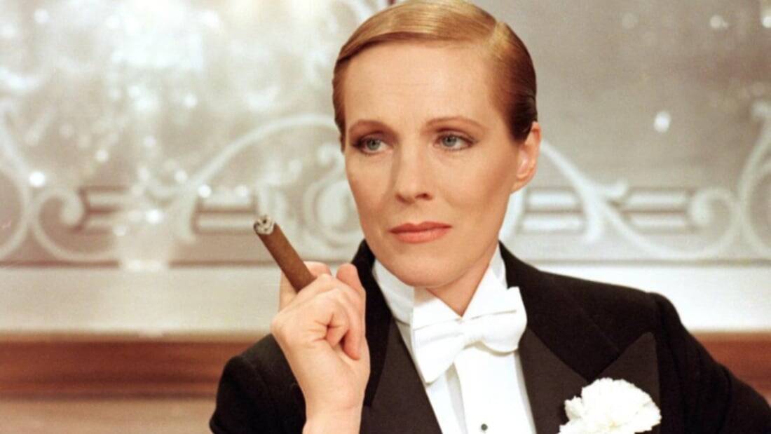 Julie Andrews (Victor/Victoria)
