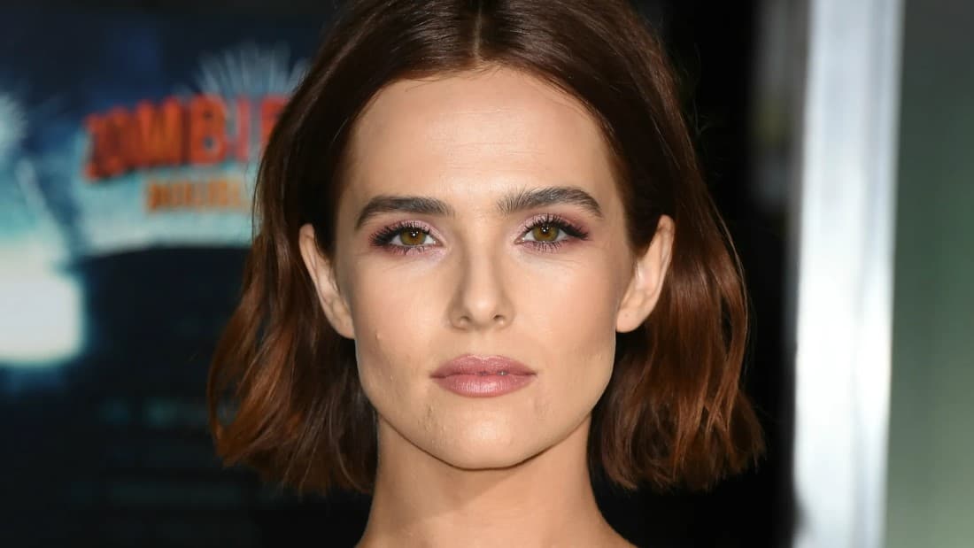 Top 50 Best Brunette Actresses In Their 20s [2023]