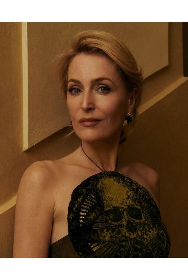 Gillian Anderson