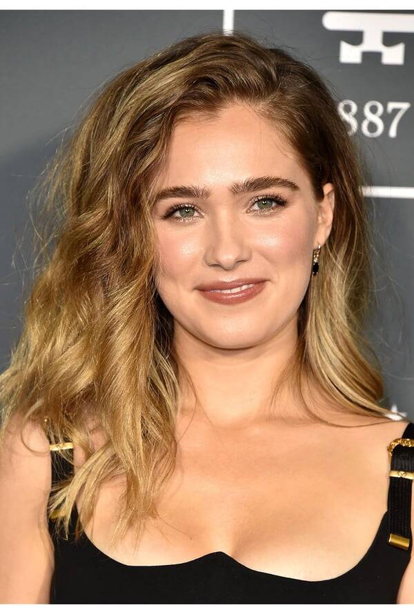 Haley Lu Richardson