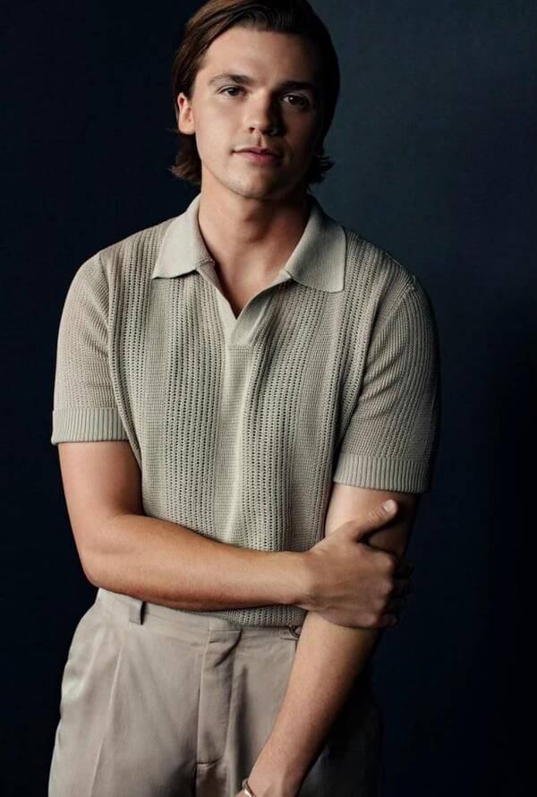 Joel Courtney