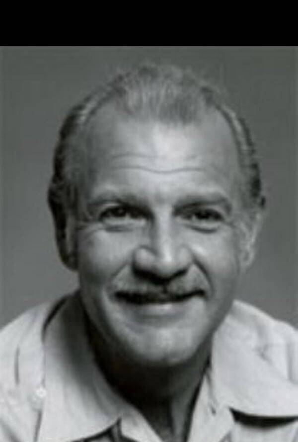 Luis Oquendo