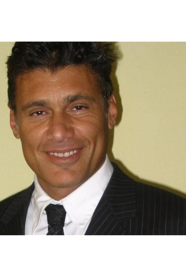Steven Bauer