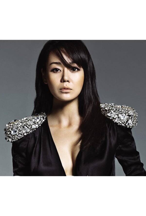Yunjin Kim